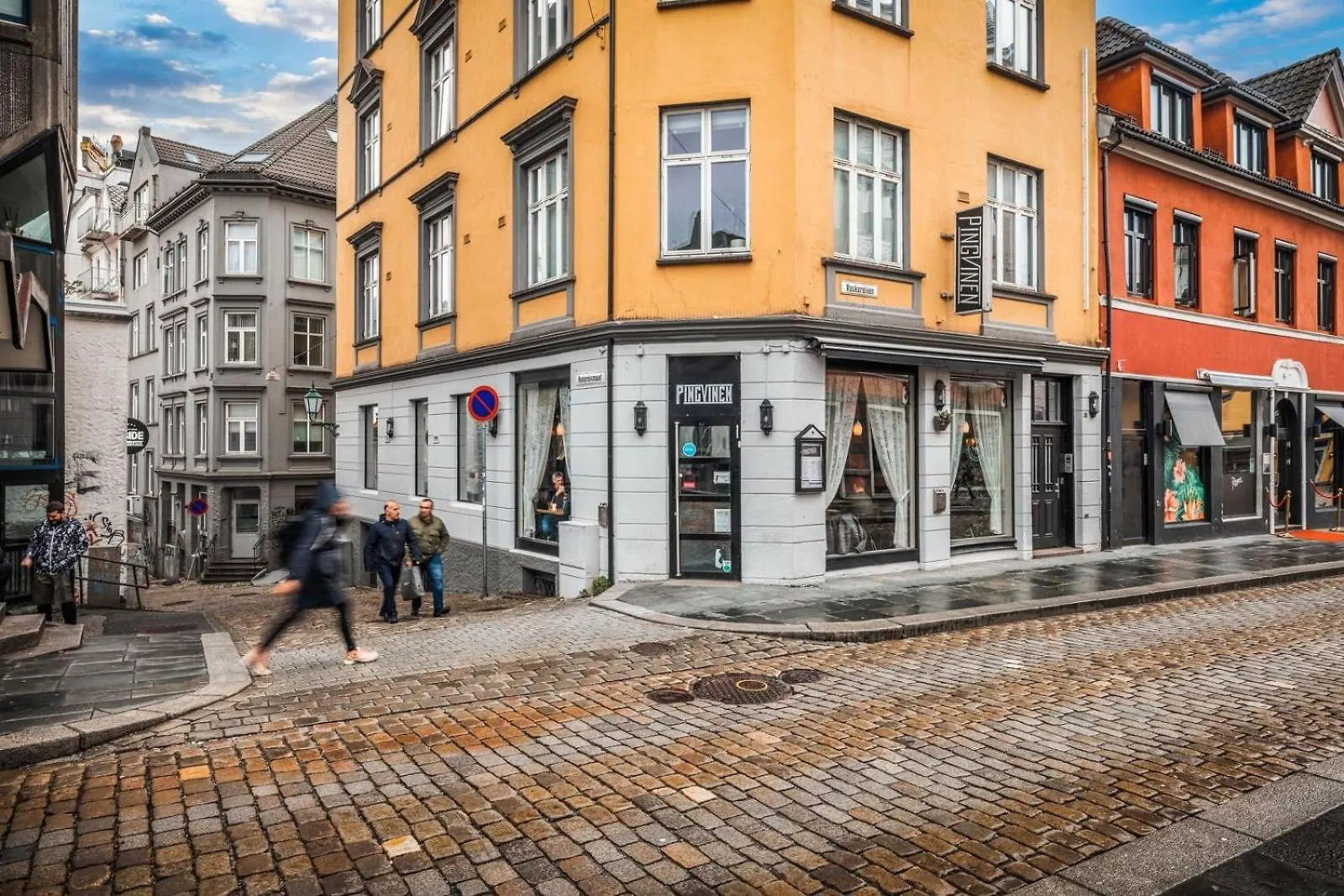 New Couples Apartment In The Heart Of Bergen